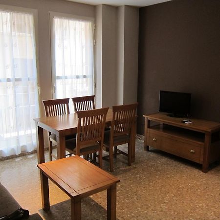 Apartamentos Valencia Bilik gambar