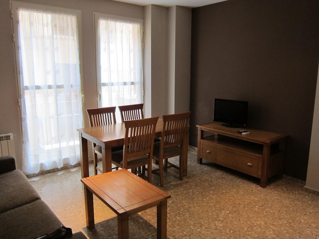 Apartamentos Valencia Bilik gambar