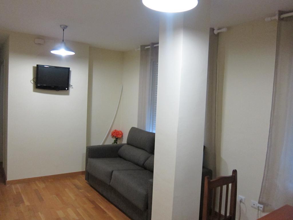 Apartamentos Valencia Bilik gambar