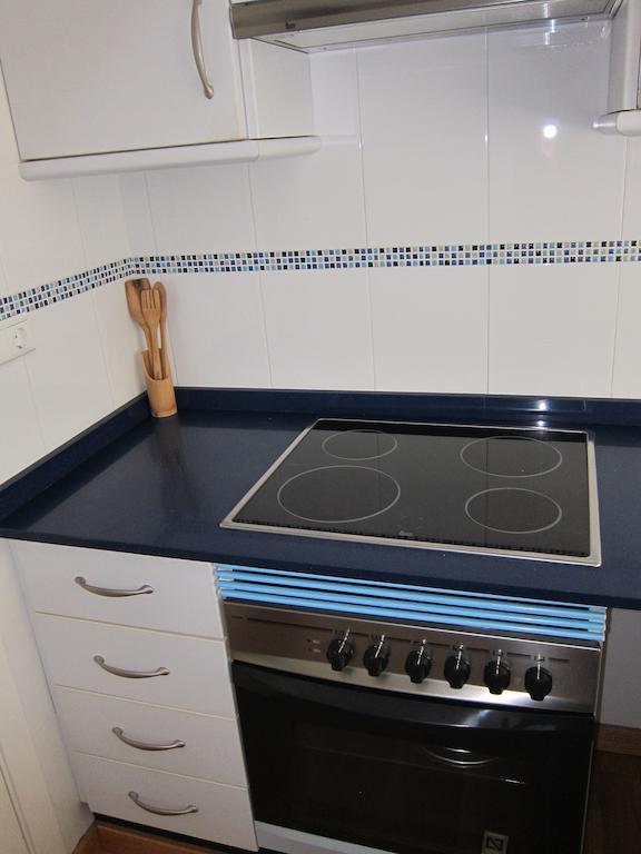 Apartamentos Valencia Bilik gambar